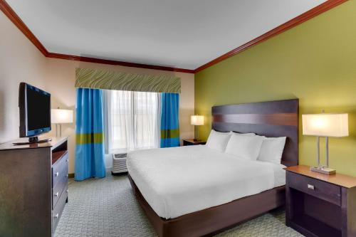 Best Western Plus Woodway Waco South Inn & Suites