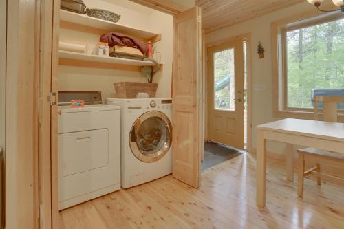 River Breeze Chalet - Meredith Lodging