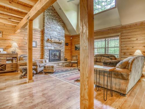 Zigzag Mountain Lodge - Meredith Lodging