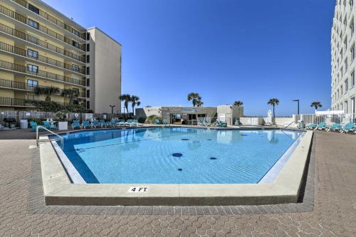 Happy Cows Studio on the Beach Condo with Pool! - image 2