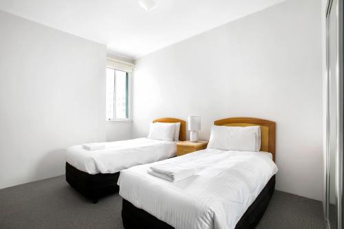 The Coogee View Beachfront Serviced Apartments - image 3