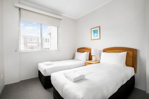 The Coogee View Beachfront Serviced Apartments - image 7
