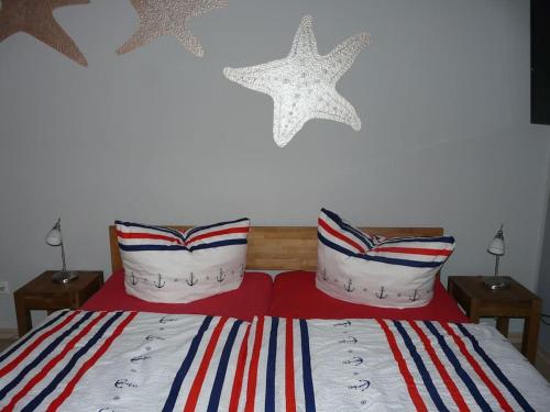 1 Raum Apartment Seestern am Neuensiener See inklusive 2 Rader in Altensien