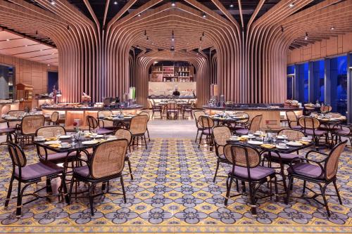 Restaurant, Grand Mercure Malang in Malang