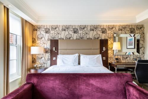 The Lensbury Resort - image 3