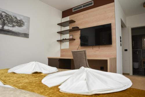 1 king bed