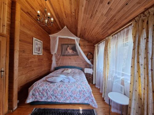 Sleeps 3