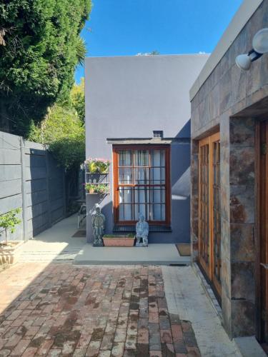 By Appointment Suites – Johannesburg, MD