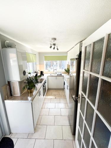 ***3 bedroom Home away from Home with BBQ grill*** in Chatham