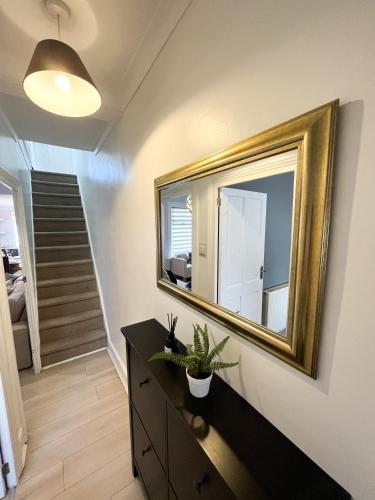 ***3 bedroom Home away from Home with BBQ grill*** in Chatham