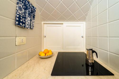 GuestHost - Il Dammuso di Ortigia - Lovely Sea View Apartment - image 2