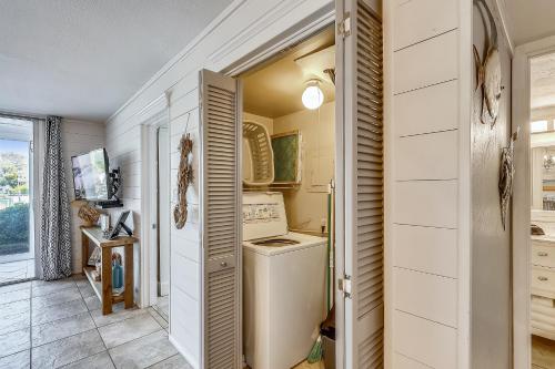 Dolphin Point 105C Destin Condo