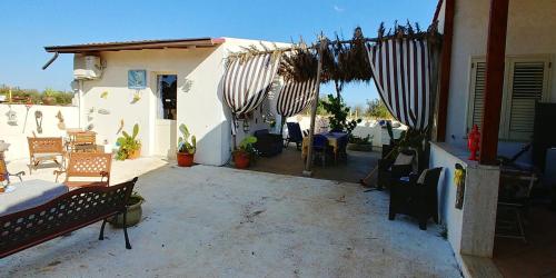 Studio with wifi at Pittuini 1 km away from the beach