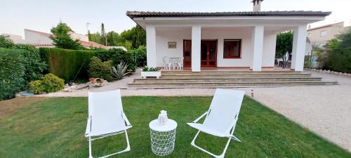  Villa Pescador, Pension in Les tres Cales