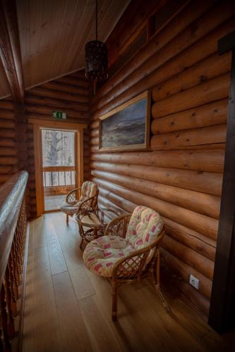 Okka Holiday Home in Kauksi