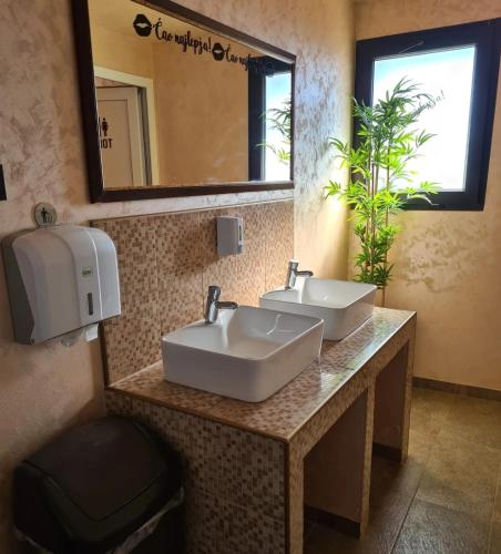 Garni Hotel & Spa Nicolo - image 13