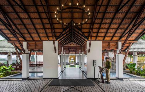 ทางเข้า, Great Trails Wayanad By GRT Hotels in เวยานาท