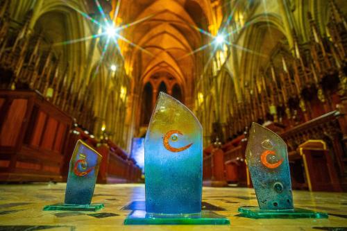 Alder Yurt award winning Wych Elm Glamping gîte à louer Kennack Cove