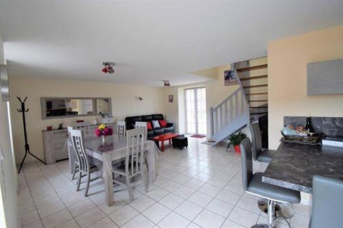 Gîte KER LOUISETTE gîte à louer Saint-Martin-sur-Oust