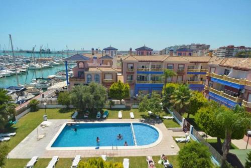 Swimming pool, Marina Sunrise Puerto in Torrevieja
