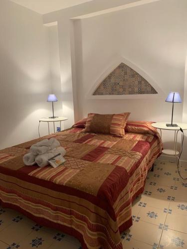 Antilla Riad - image 5