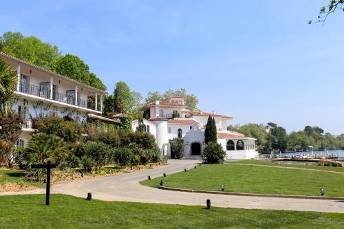 Brindos, Lac & Château - Relais & Châteaux - Anglet Biarritz