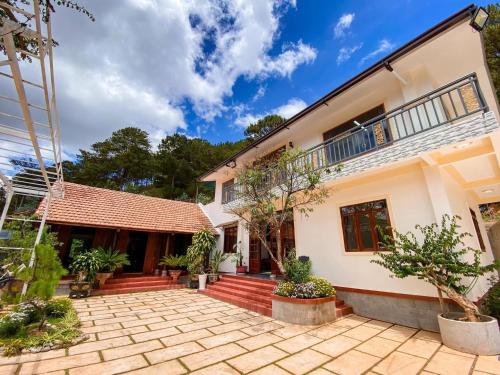 Villa Sân Vườn Pura Vida Home Dalat