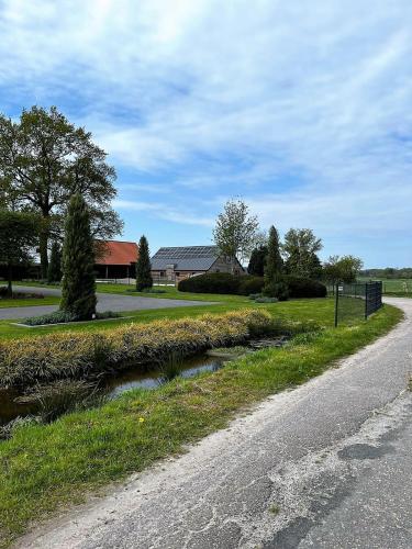 Vinkelaar 11, Terschuur