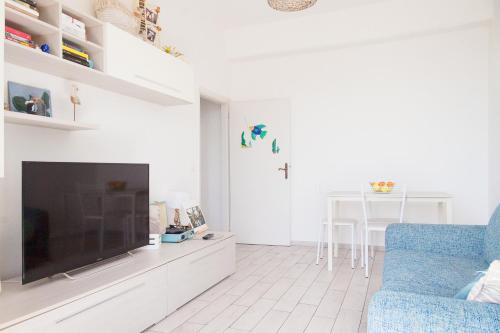 Carola's Home - image 8