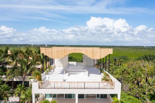 Beachfront Aqua Villa Soliman bay in Balcheil, Mexico