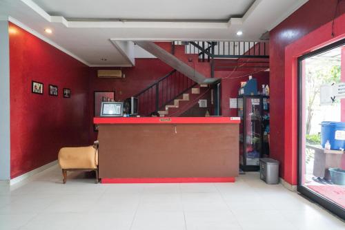 RedDoorz Syariah Near Tugu Dodol Kandangan in Belimbing Baru