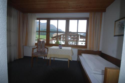 1 twin bed