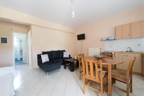 SPIROS HOME - Νύφιο