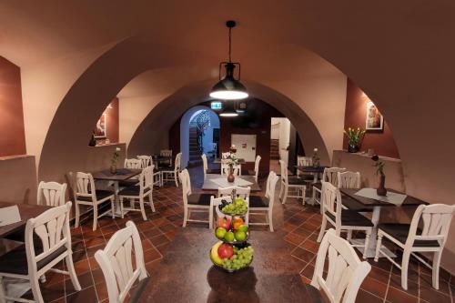 Restaurante, ZEPPELIN APARTMENTS Simple Acomodation in Jelenia Gora