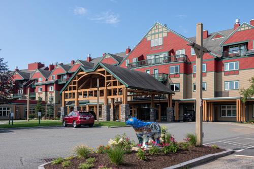 Grand Summit Resort in Dover, USA