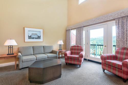 Grand Summit Resort - image 2