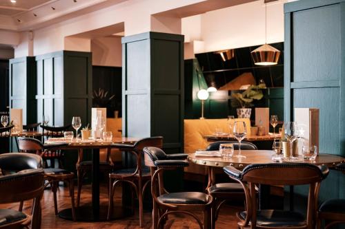 The White Star Tavern in Southampton