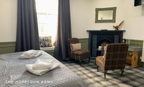 The Hopetoun Arms Hotel - image 11