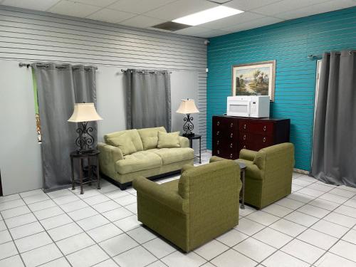 LOFT Shared Room for 2 - main image