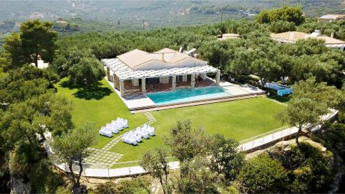 Artina Luxury Villa - main image