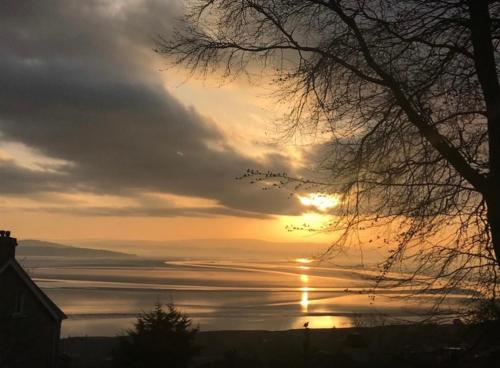 SANDYVIEWS, Grange Over Sands