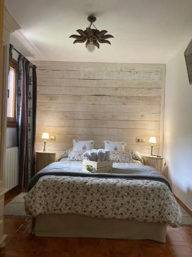 Casa Rural El Edén del Ungría (Casa Rural El Eden del Ungria) in 阿坦桑