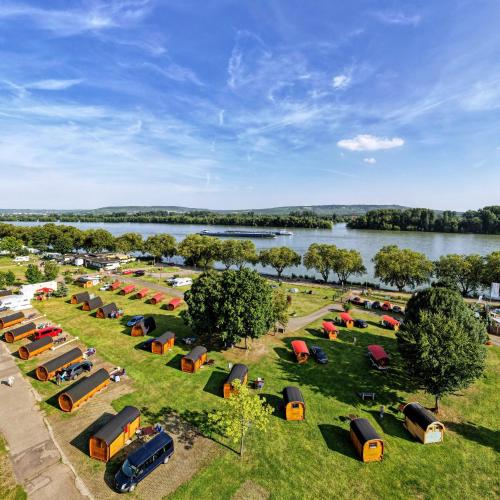 Rheingau 524 Schlaffassdorf direkt am Rhein Geisenheim