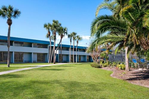La Quinta Inn by Wyndham Daytona Beach/Intl Speedway - image 9