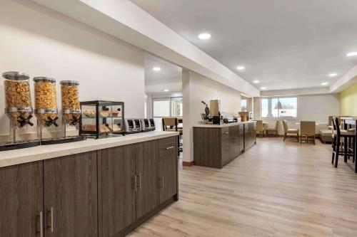 Ramada by Wyndham Miramichi New Brunswick, Miramichi (photo 7)