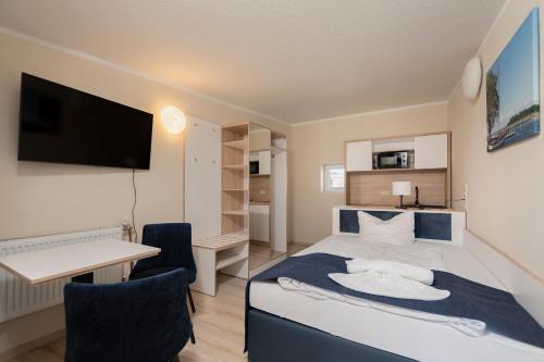 1 double bed