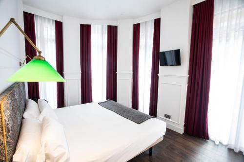 Hotel Trueba - image 3
