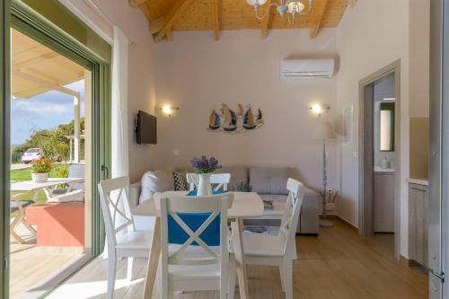 Comfeto & Mandolato Sweet Houses - Kefalonia Comfeto & Mandolato Sweet Houses - Kefalonia