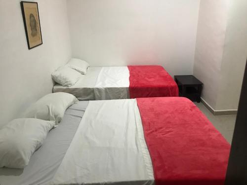 2 double beds