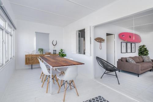 Live Simply Beach House - Stilbaai